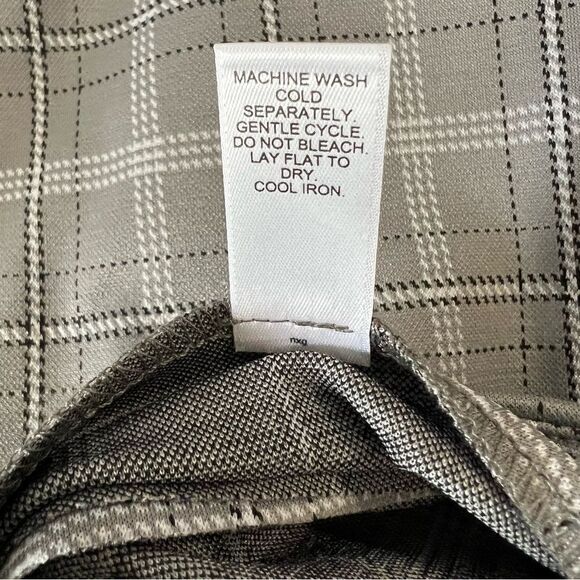 Gray Pin Stripe Check Front Pocket Skirt - 22/24W‎ - Picture 13 of 13